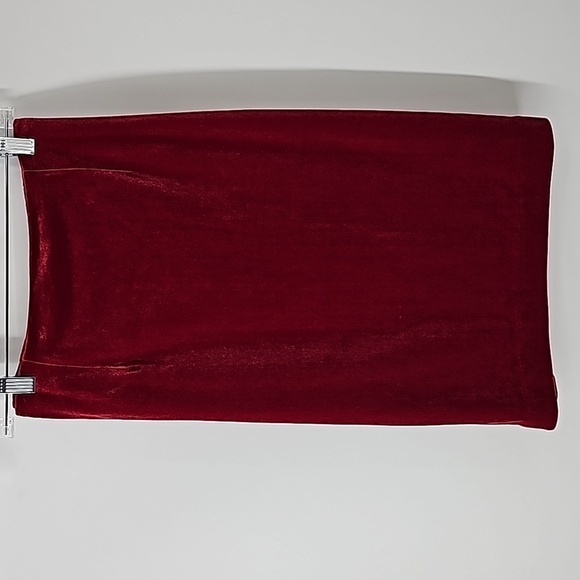 WHBM Cranberry Red Velvet Bodycon Pencil Skirt w Back Zip & Slit - Picture 1 of 12